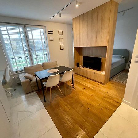 Time&House Pileckiego Przy Centrum Onkologi I Klinice Novum Apartament Na Wylacznosc Pokoj,Sypialnia,Lozko, Lazienka,Kuchnia Appartement Warschau Buitenkant foto